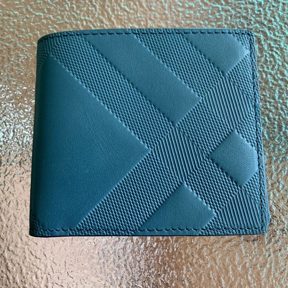 Burberry Men’s Wallet - Picture 1 of 9